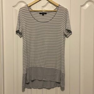 EUC Women’s Jones New York Short Sleeve Blouse, M